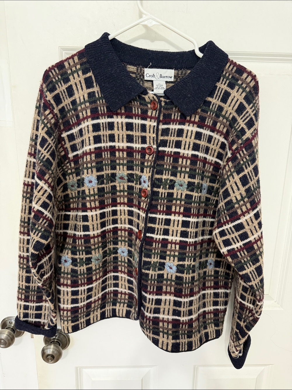croft & barrow Navy,Cream, Burgundy Wool Plaid Cardigan Sweater Size XL flower